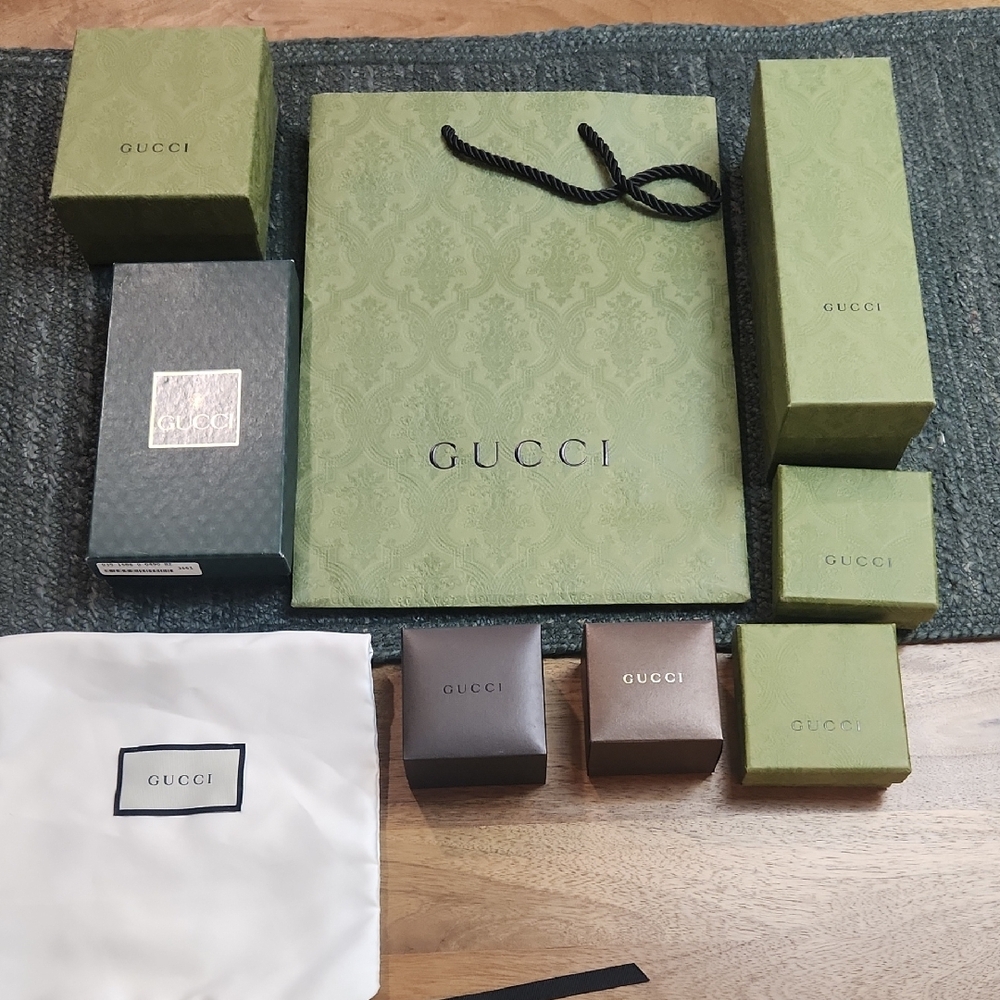 *****LABEL ********Gucci Boxes